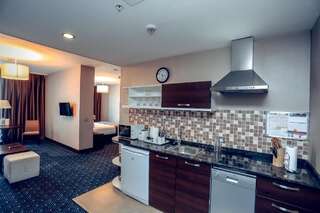 Отель Staybridge Suites Baku Баку-3
