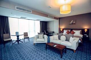 Отель Staybridge Suites Baku Баку-4
